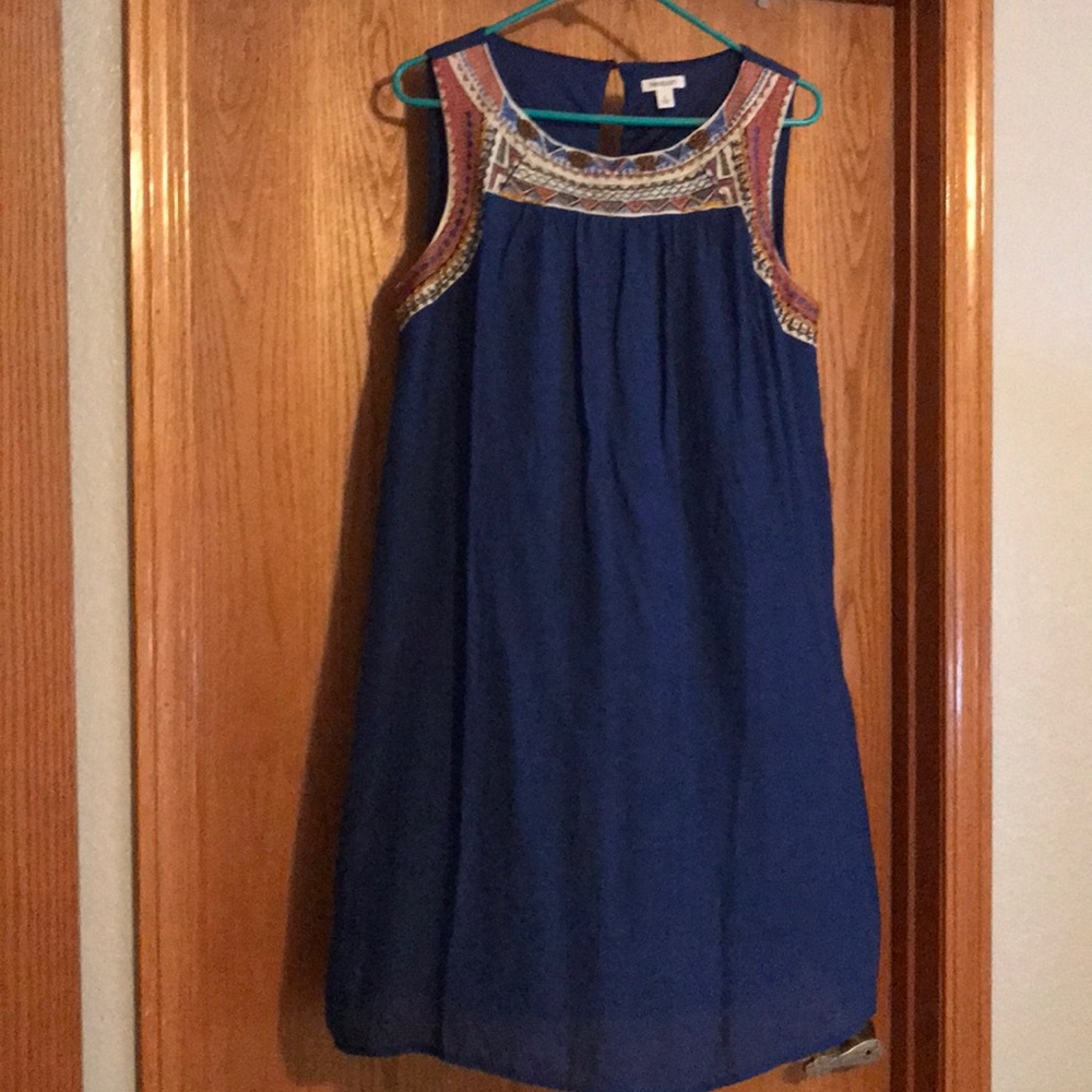 Women’s sleeveless dress